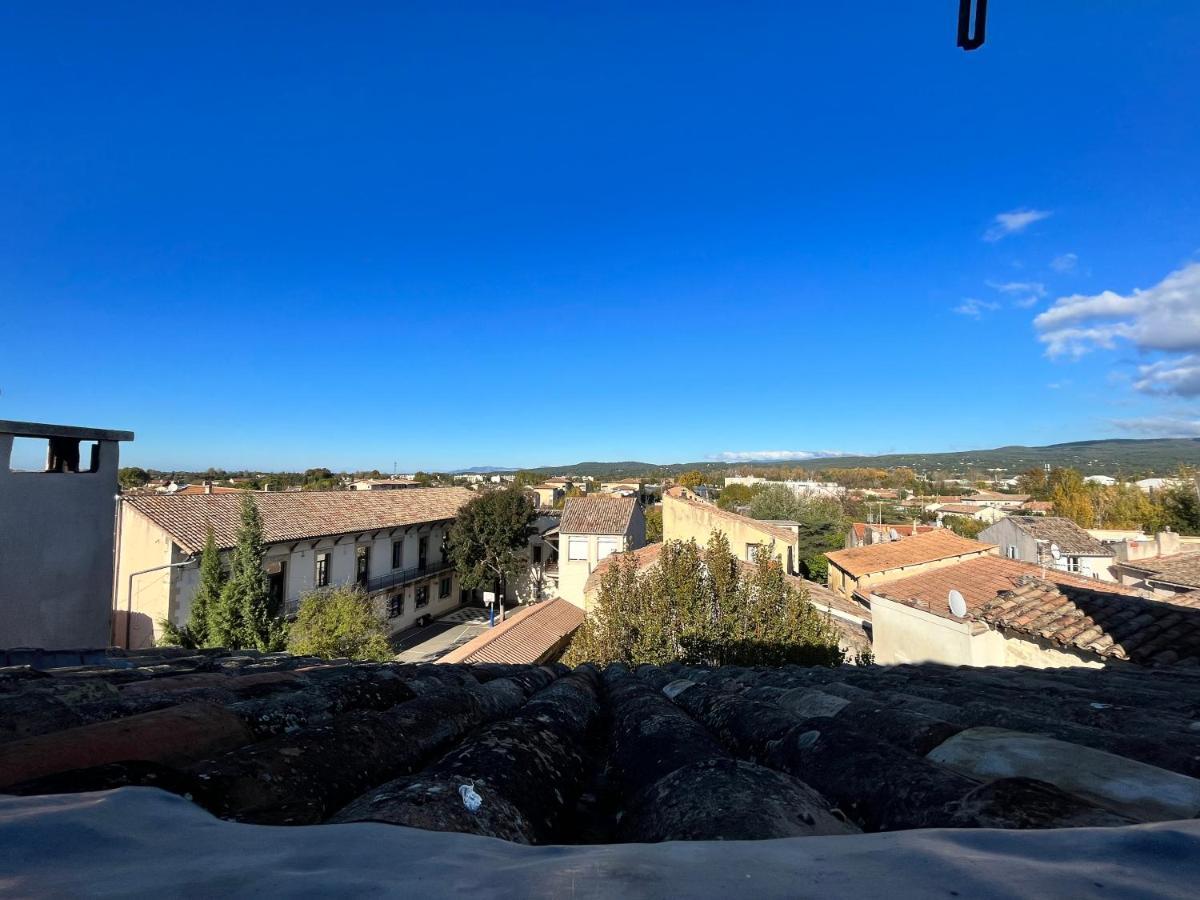Le Clos Violette Et Le 11 D'Aglae - Hotel De Charme Design De Luxe LʼIsle-sur-la-Sorgue Eksteriør billede
