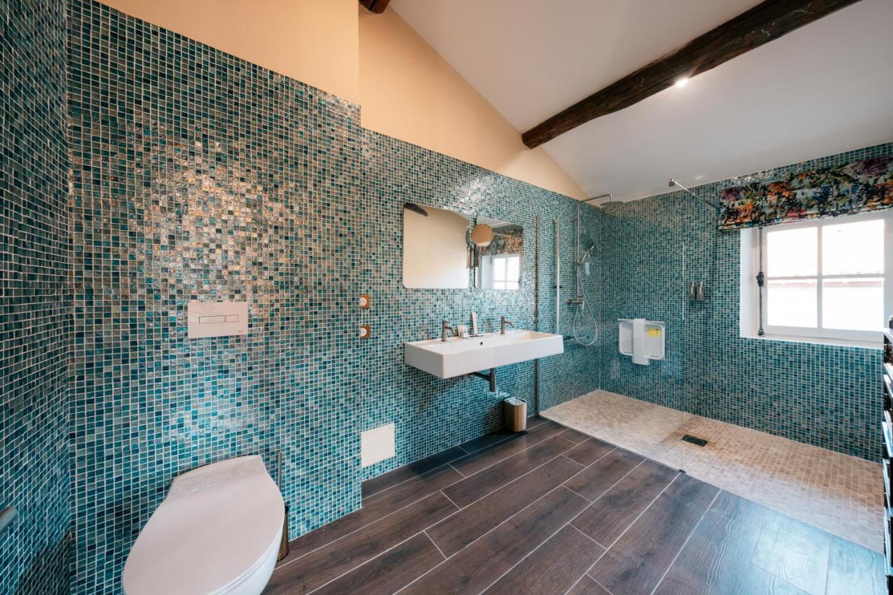 Le Clos Violette Et Le 11 D'Aglae - Hotel De Charme Design De Luxe LʼIsle-sur-la-Sorgue Eksteriør billede