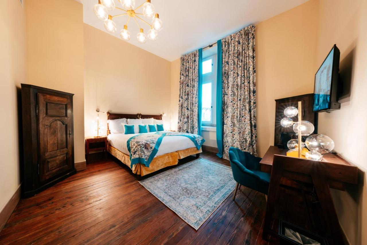Le Clos Violette Et Le 11 D'Aglae - Hotel De Charme Design De Luxe LʼIsle-sur-la-Sorgue Eksteriør billede