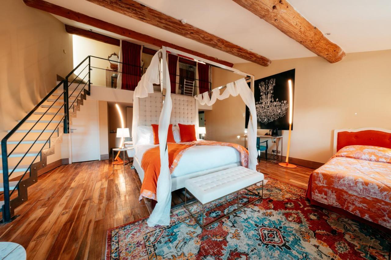 Le Clos Violette Et Le 11 D'Aglae - Hotel De Charme Design De Luxe LʼIsle-sur-la-Sorgue Eksteriør billede