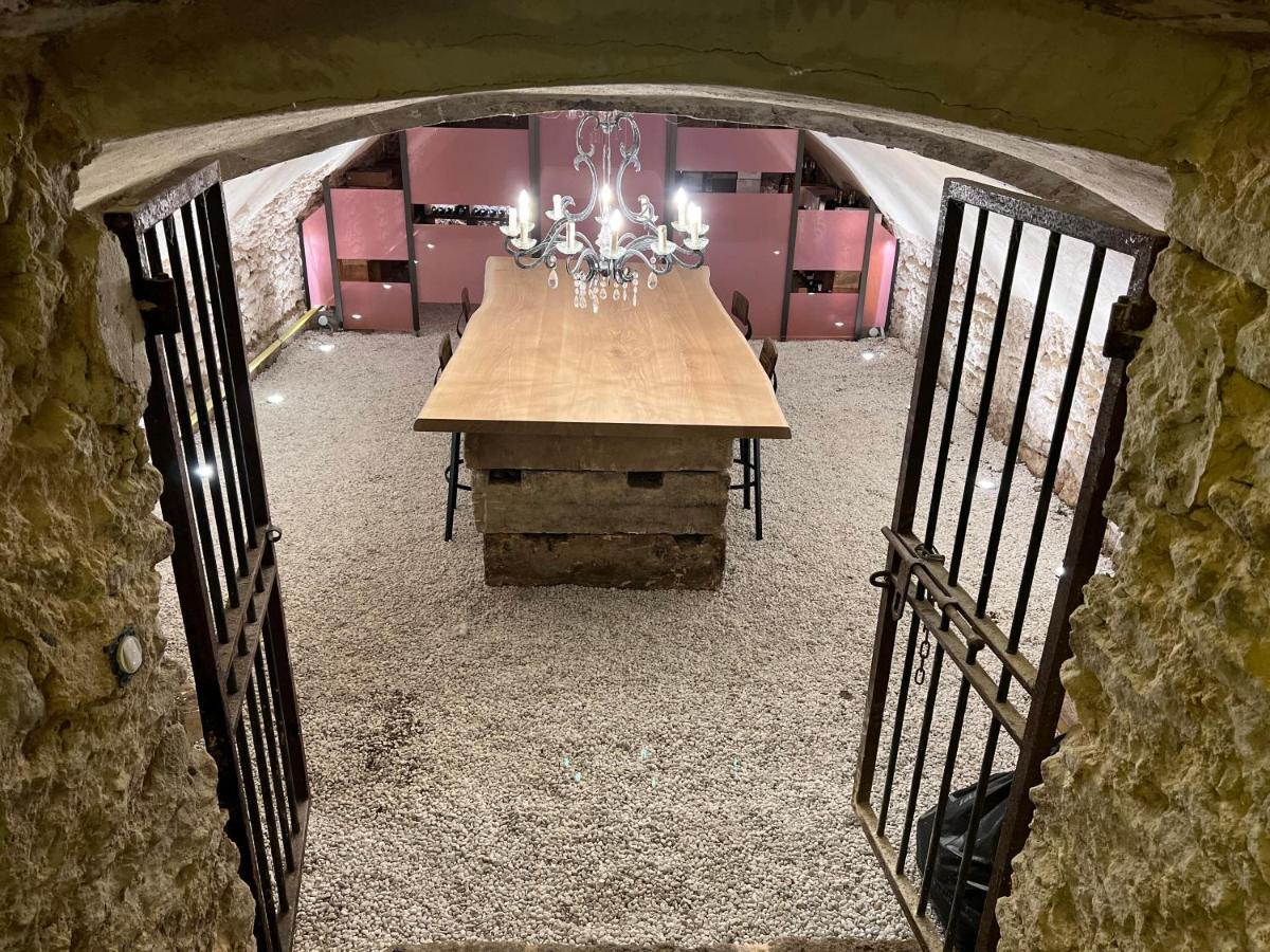 Le Clos Violette Et Le 11 D'Aglae - Hotel De Charme Design De Luxe LʼIsle-sur-la-Sorgue Eksteriør billede