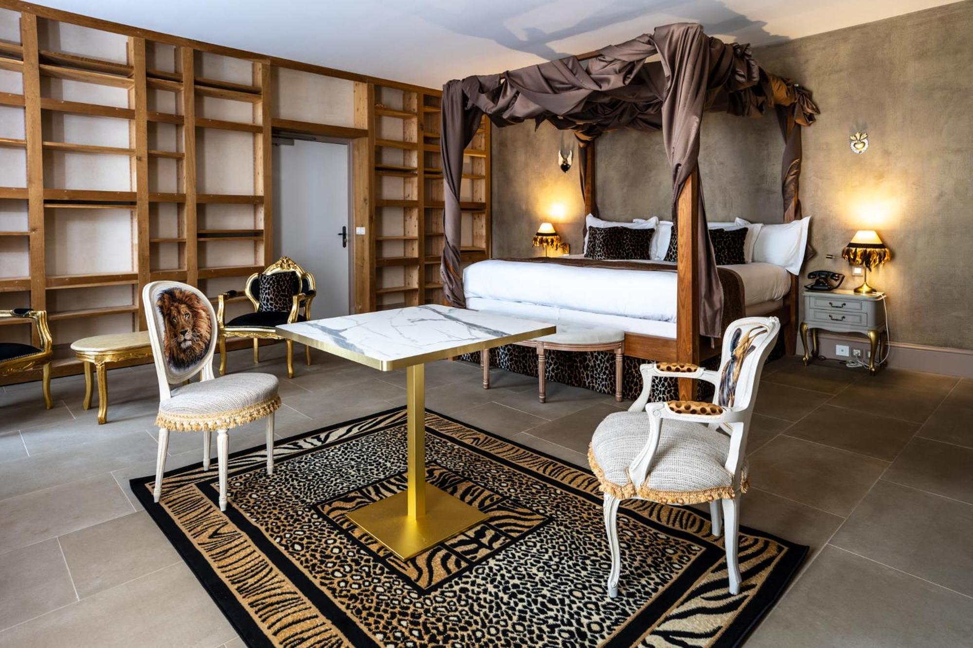 Le Clos Violette Et Le 11 D'Aglae - Hotel De Charme Design De Luxe LʼIsle-sur-la-Sorgue Eksteriør billede